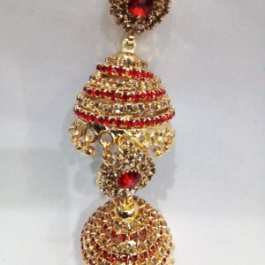 elegant gold earrings featuring striking-stones